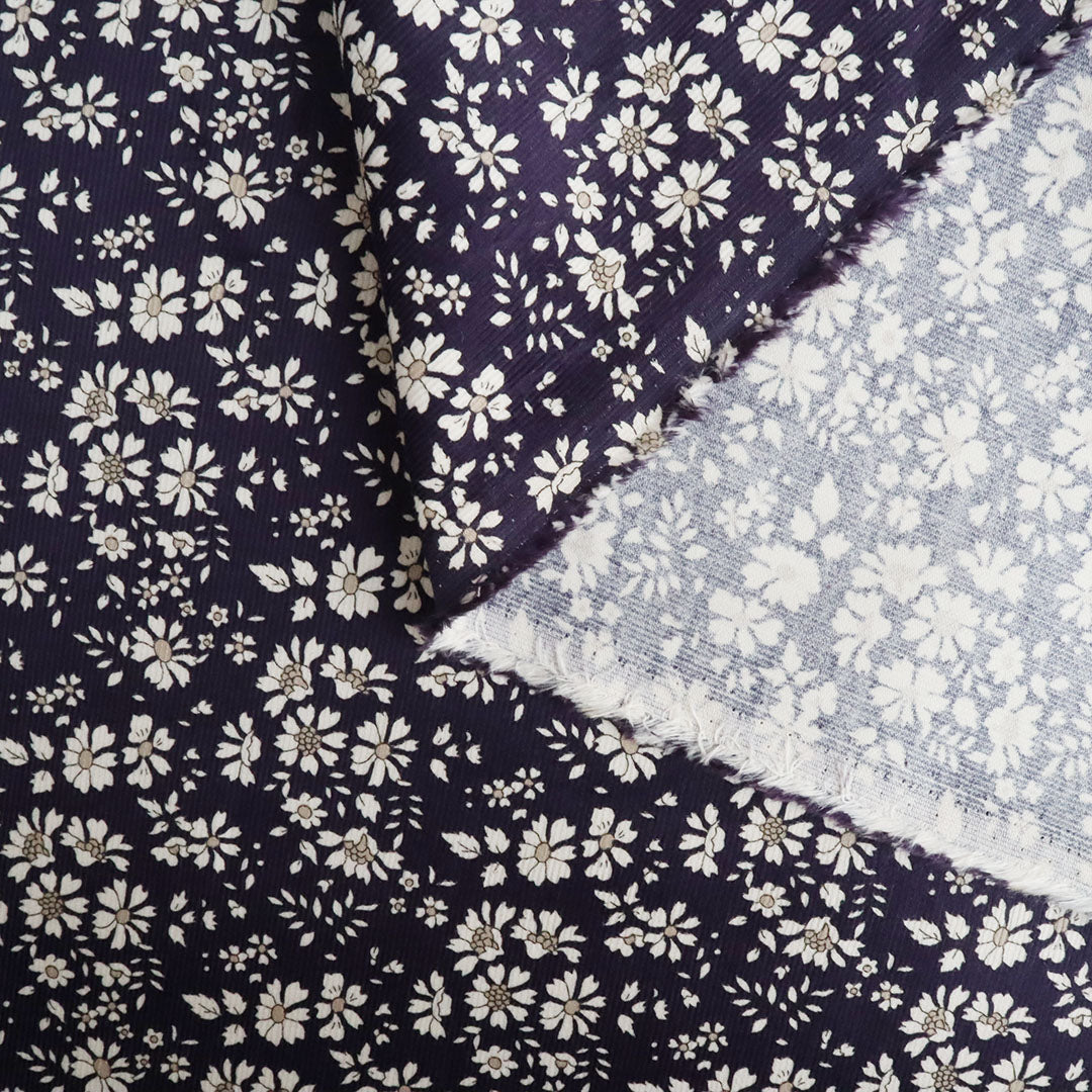 LIBERTY FABRICS　コーデュロイ「カペル・フリーレット」ネイビー