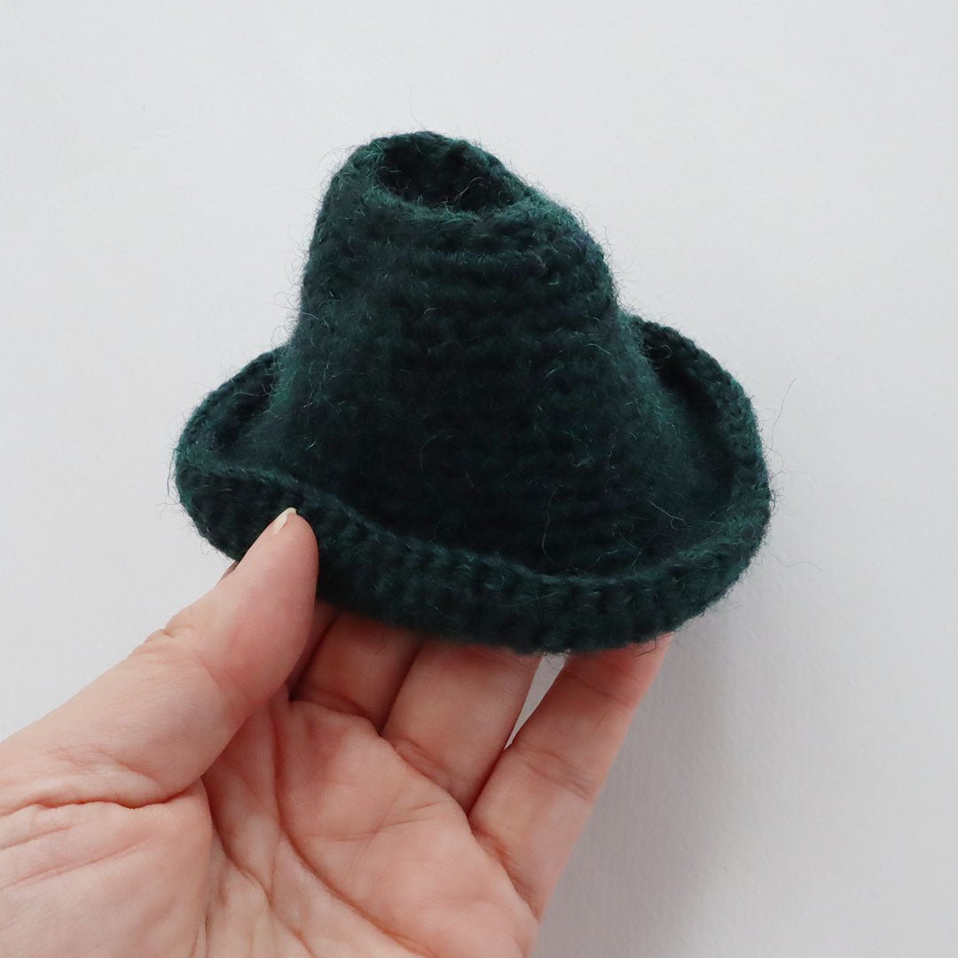 【完成品】クゥクゥの着せ替えコーディネート　ウールの中折れ帽子　