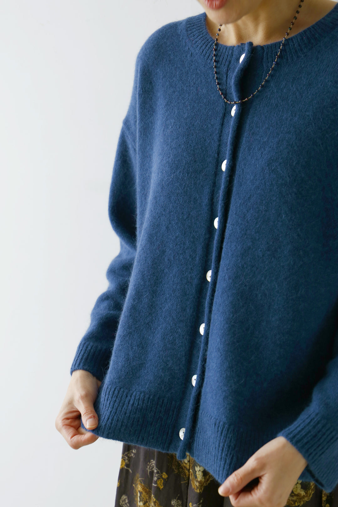 美品 ネストローブ 毛アンゴラ混ニット カシュクールロングカーディガン ゆったり アンゴラ混ニットのカーディガン – Envelope - エンベロープオンライン