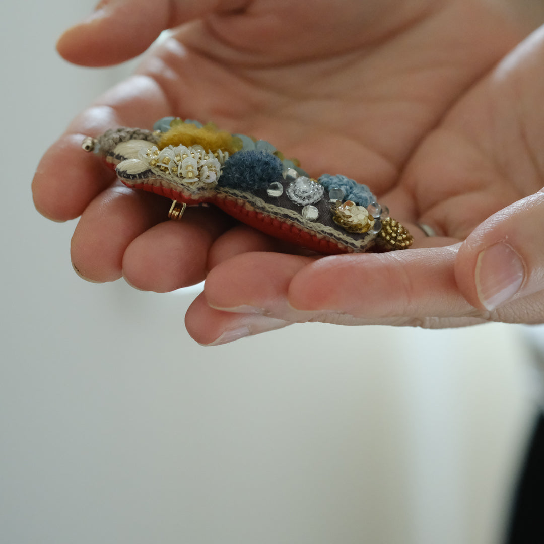 ［BOZZOLO］祈る天使 Brooch （O）