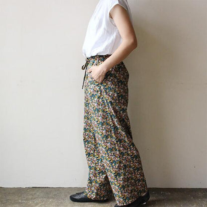 【パターン】スタンドカラーのギャザーブラウス