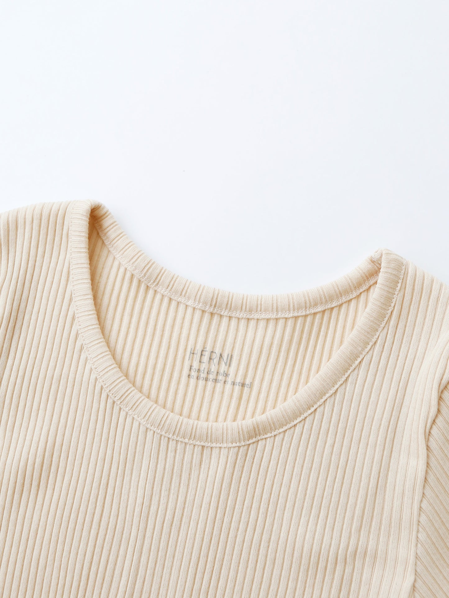 HÉRNI No.27 ショートスリーブ【スーピマコットン】