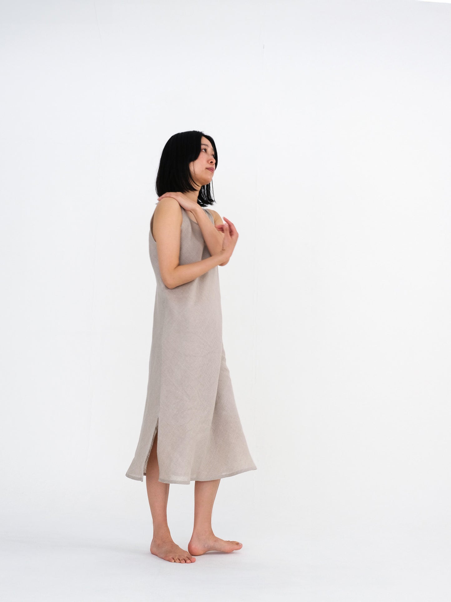 HÉRNI No.36 バイアススリップドレス【ベルギーリネン】