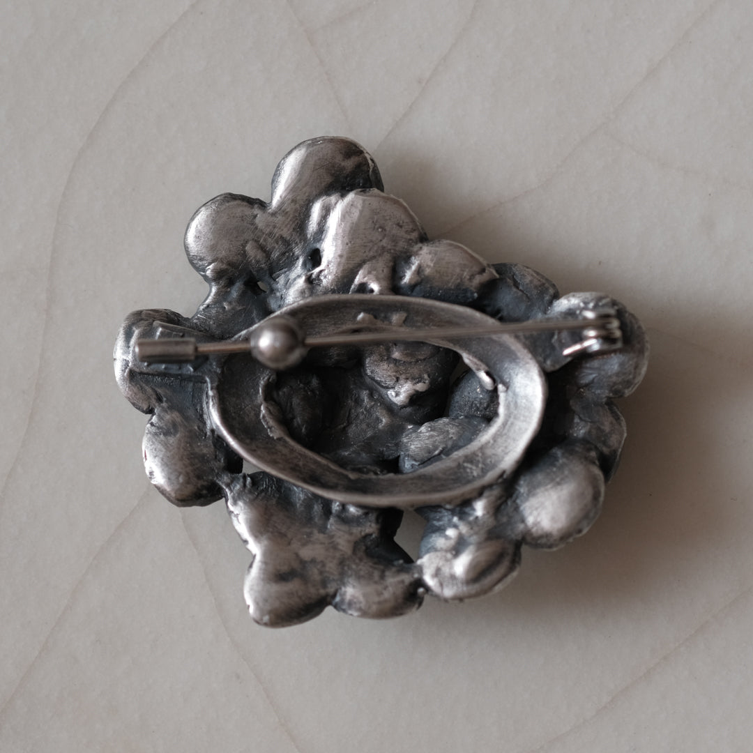 ［Furuhashi michiko］アナベルのブローチ