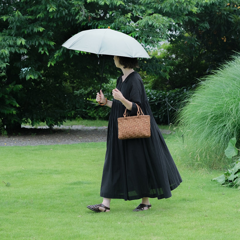 A♡R♡A様ヨリ yori 24SS キルトライクボリュームブラウス ペプラム yori(ヨリ) 24SSキルトライクボリューム長袖ブラウスYR21