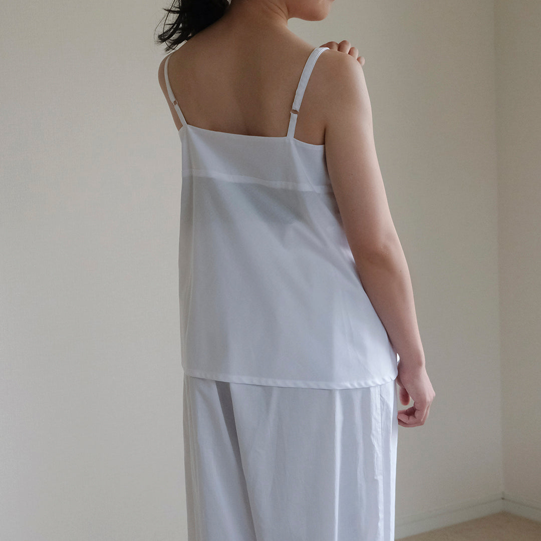 ［SALUÉ］white label　メモリッチホワイト