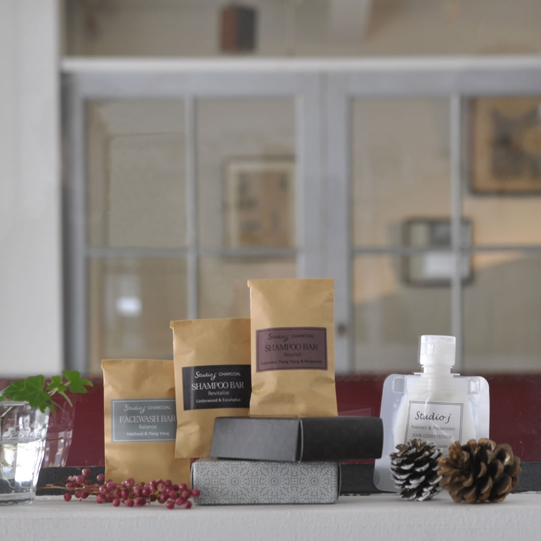 頭皮環境をゆっくり整える、シャンプーバーお試しセット – Envelope