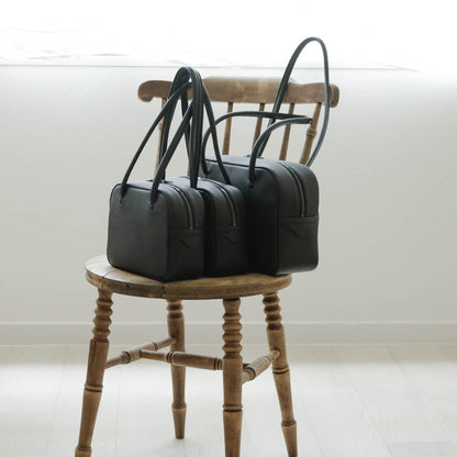 STUDIO LA CAUSE／【受注商品】ロングショルダーボストン （S）BG 132 SS EM