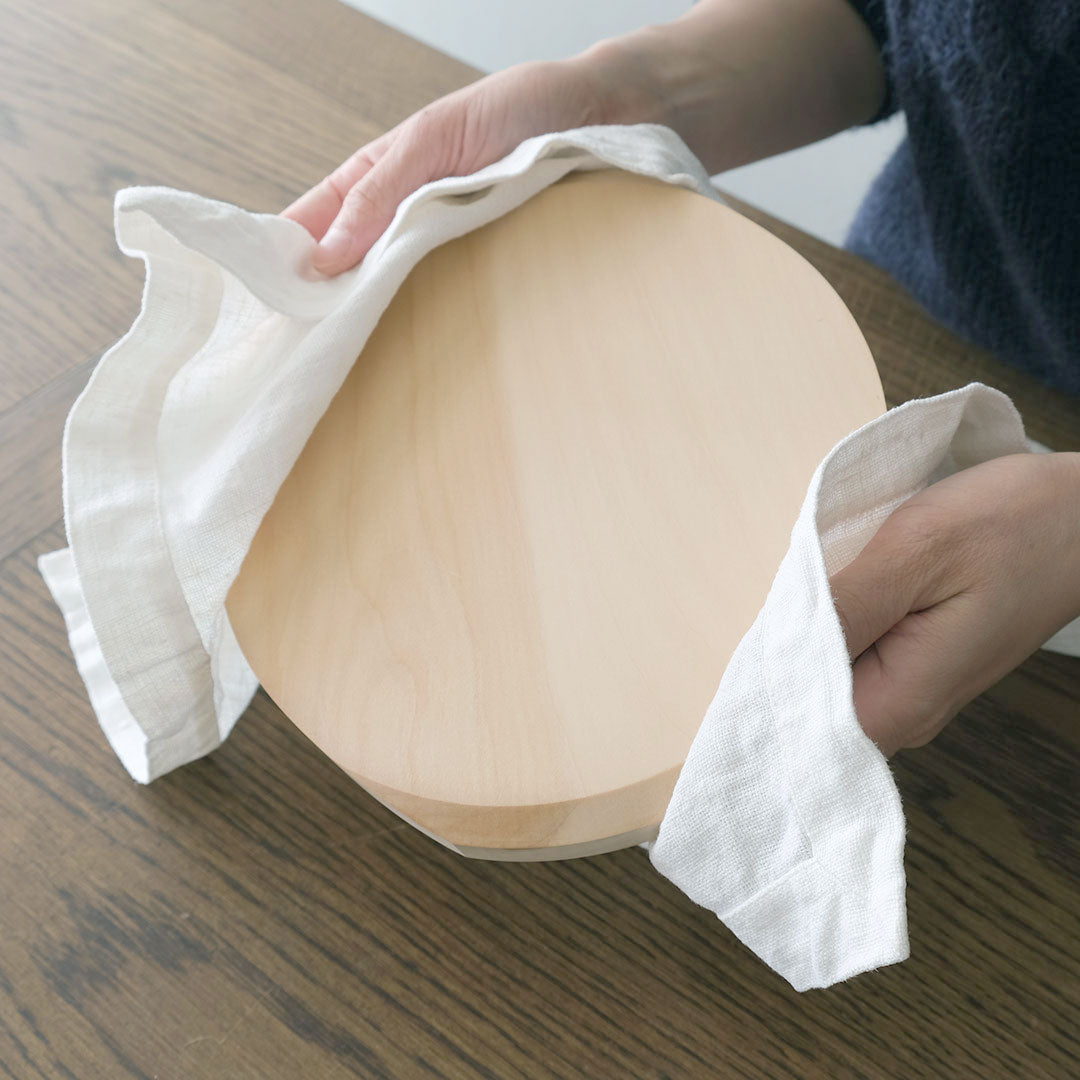 ［ヨシタ手工業デザイン室］てがかり（まな板 まる型）