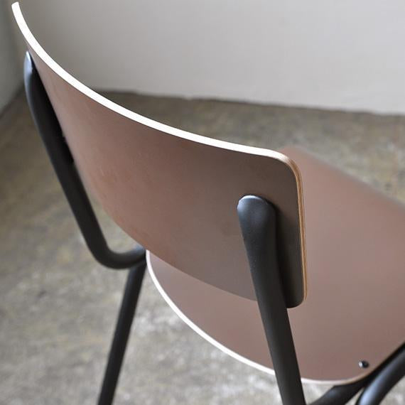 ZUIVER チェア BACK TO SCHOOL – Envelope - エンベロープオンライン