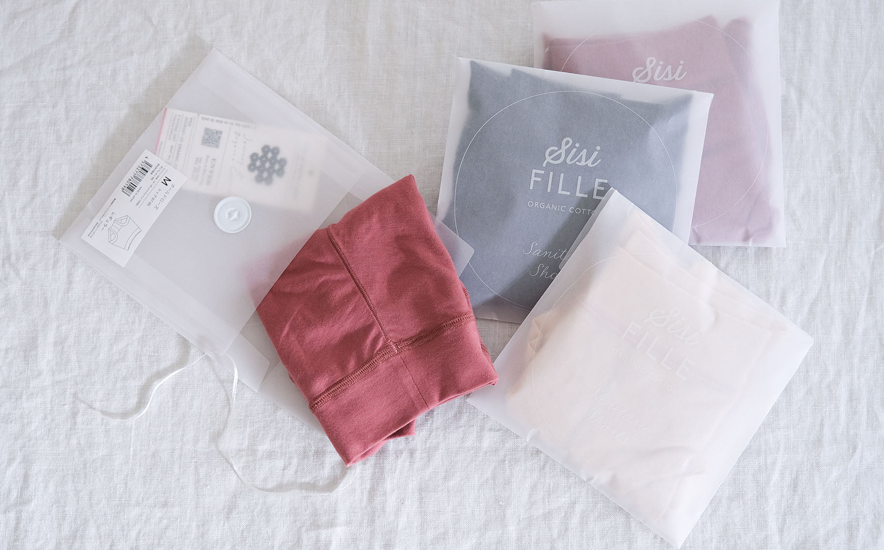 ローズのサニタリーショーツとラブのショーツL ローズショーツ