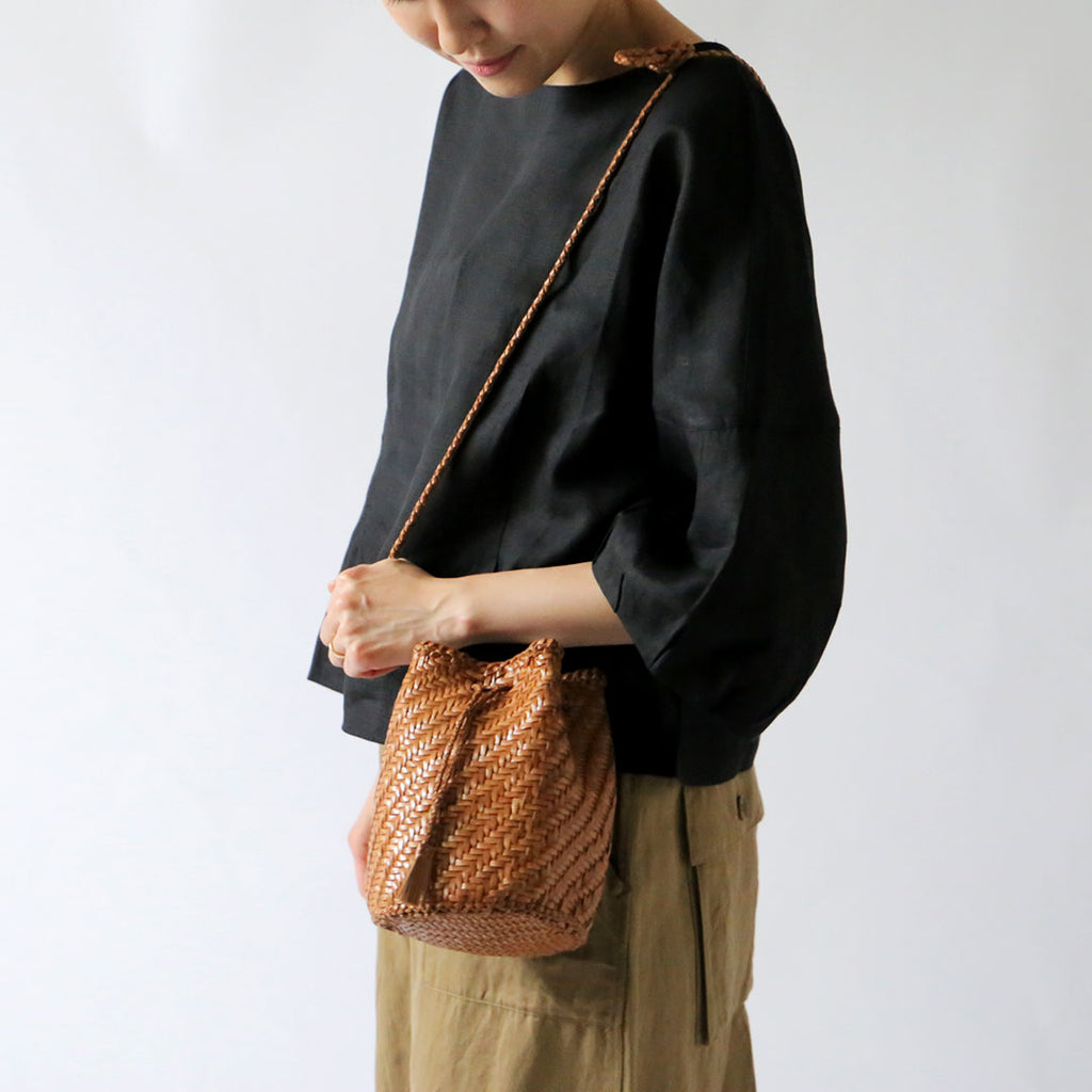 Dragon Diffusion レザーメッシュポシェット（POMPOM DOUBLE BAG