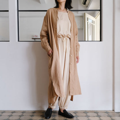 ［SALUÉ］バンドカラー長袖シャツドレス／ミッドウェイトリネン