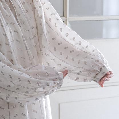 ［BUNON］Embroidery Gather Dress