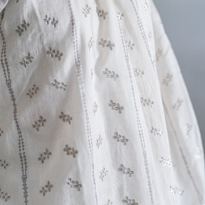 ［BUNON］Embroidery Gather Dress