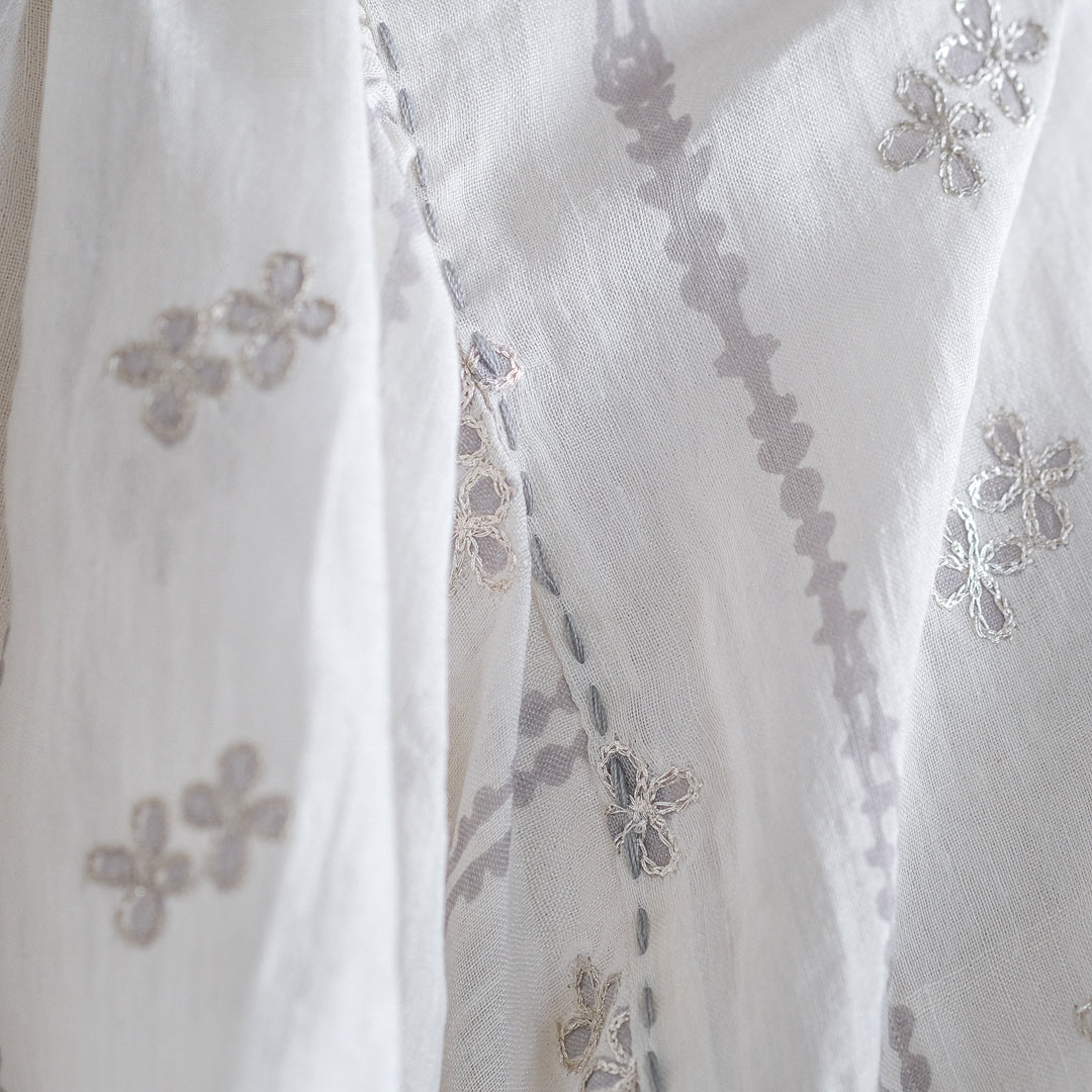 ［BUNON］Embroidery Gather Dress