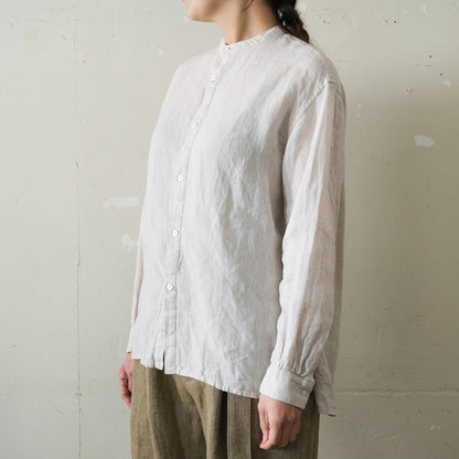 SALUÉ／ユニセックスバンドカラーシャツ／ライトウェイトリネン