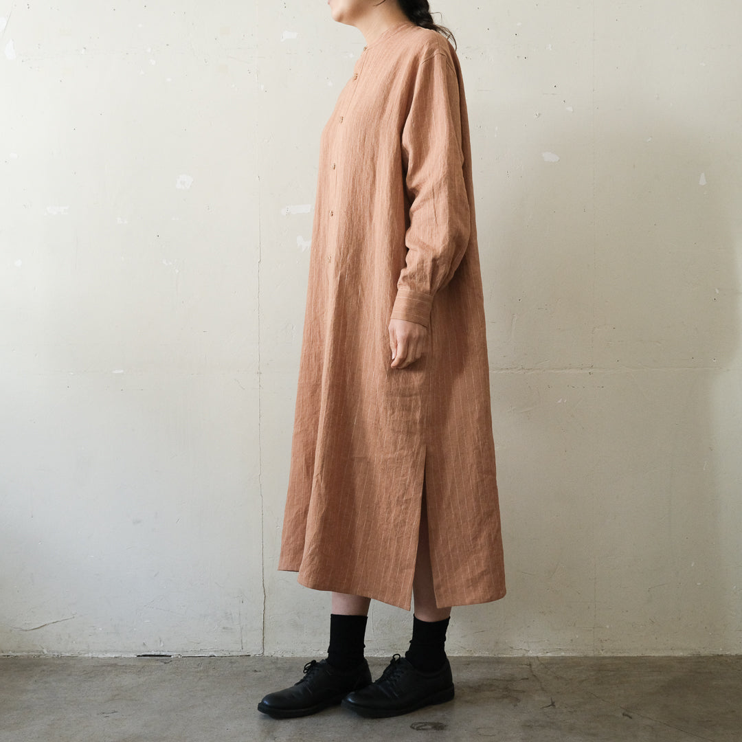 SALUÉ／バックピンタックドレス／ミッドウェイトリネン