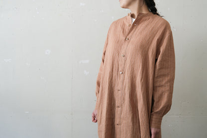 SALUÉ／バックピンタックドレス／ミッドウェイトリネン