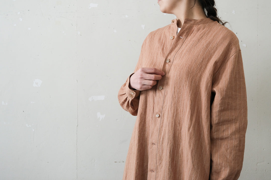 SALUÉ／バックピンタックドレス／ミッドウェイトリネン