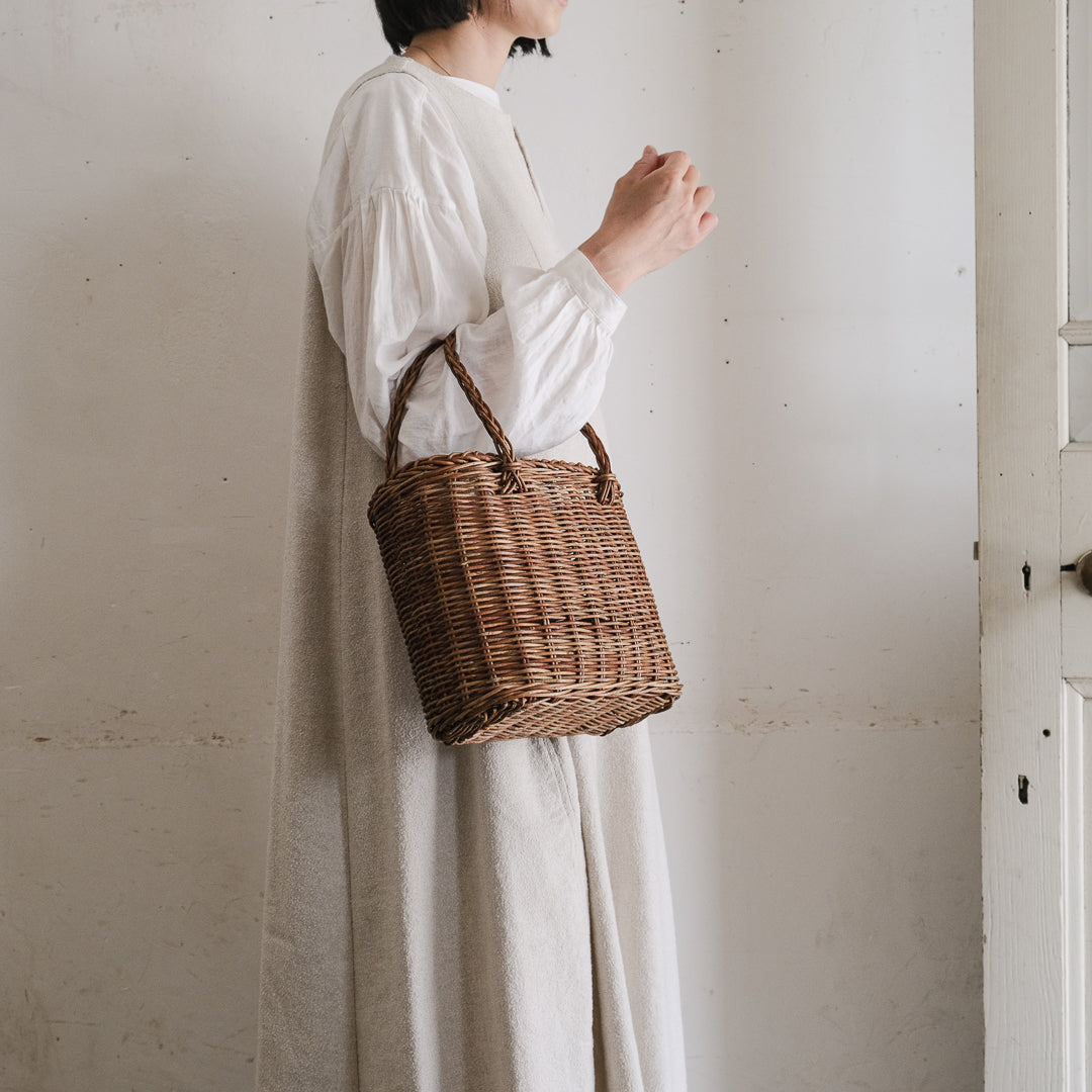 【美品•未使用品】あけびかごバッグ 編み込みデザイン あけび籠 つる細工 手編み かごバッグ 天然素材 和装 ナチュラル