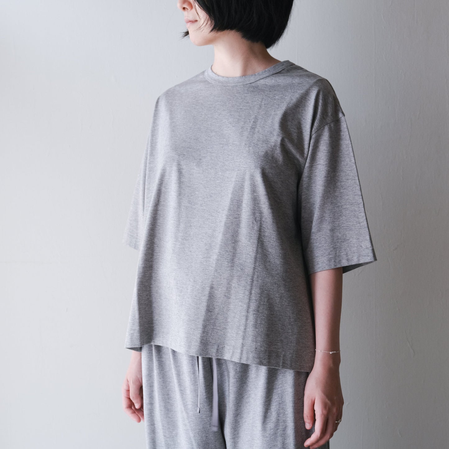 ［SALUÉ］white label スムース ハーフスリーブTシャツ