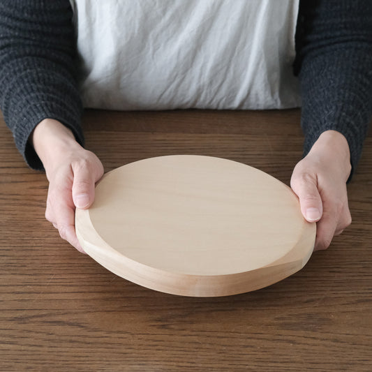 ［ヨシタ手工業デザイン室］てがかり（まな板 まる型）