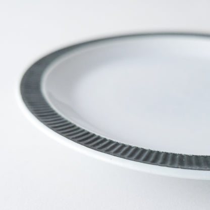 ［Poole Pottery］プレート