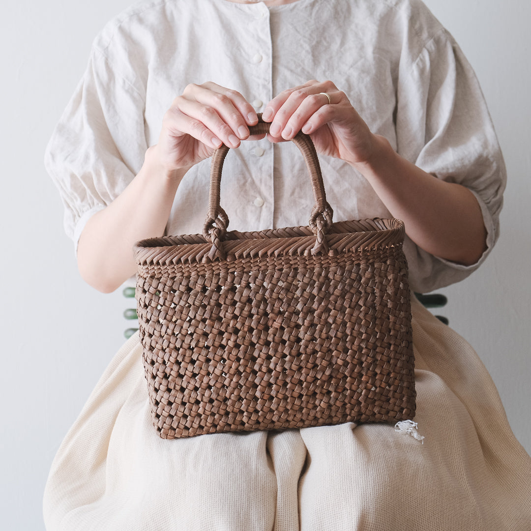 宮本工芸／【受注商品】山ぶどうかご　石タタミ編み　9寸