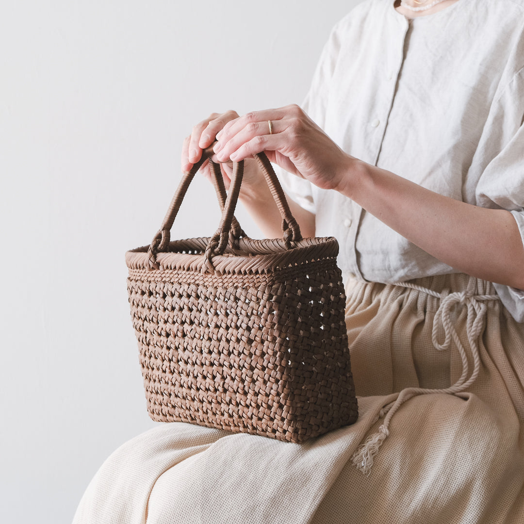宮本工芸／【受注商品】山ぶどうかご　石タタミ編み　9寸