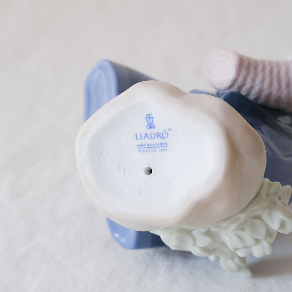 LLADRO 陶器人形 – Envelope - エンベロープオンラインショップ