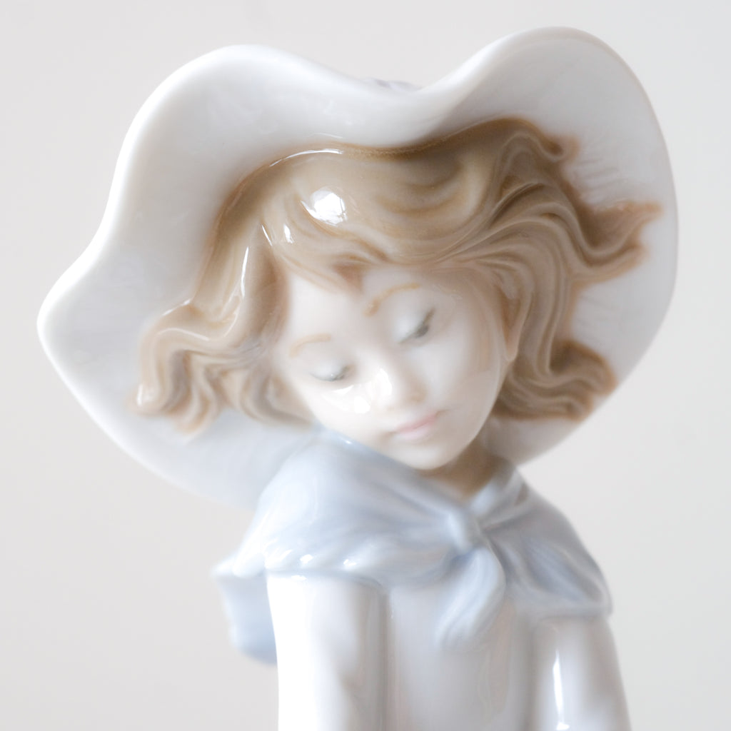 LLADRO 陶器人形 – Envelope - エンベロープオンラインショップ