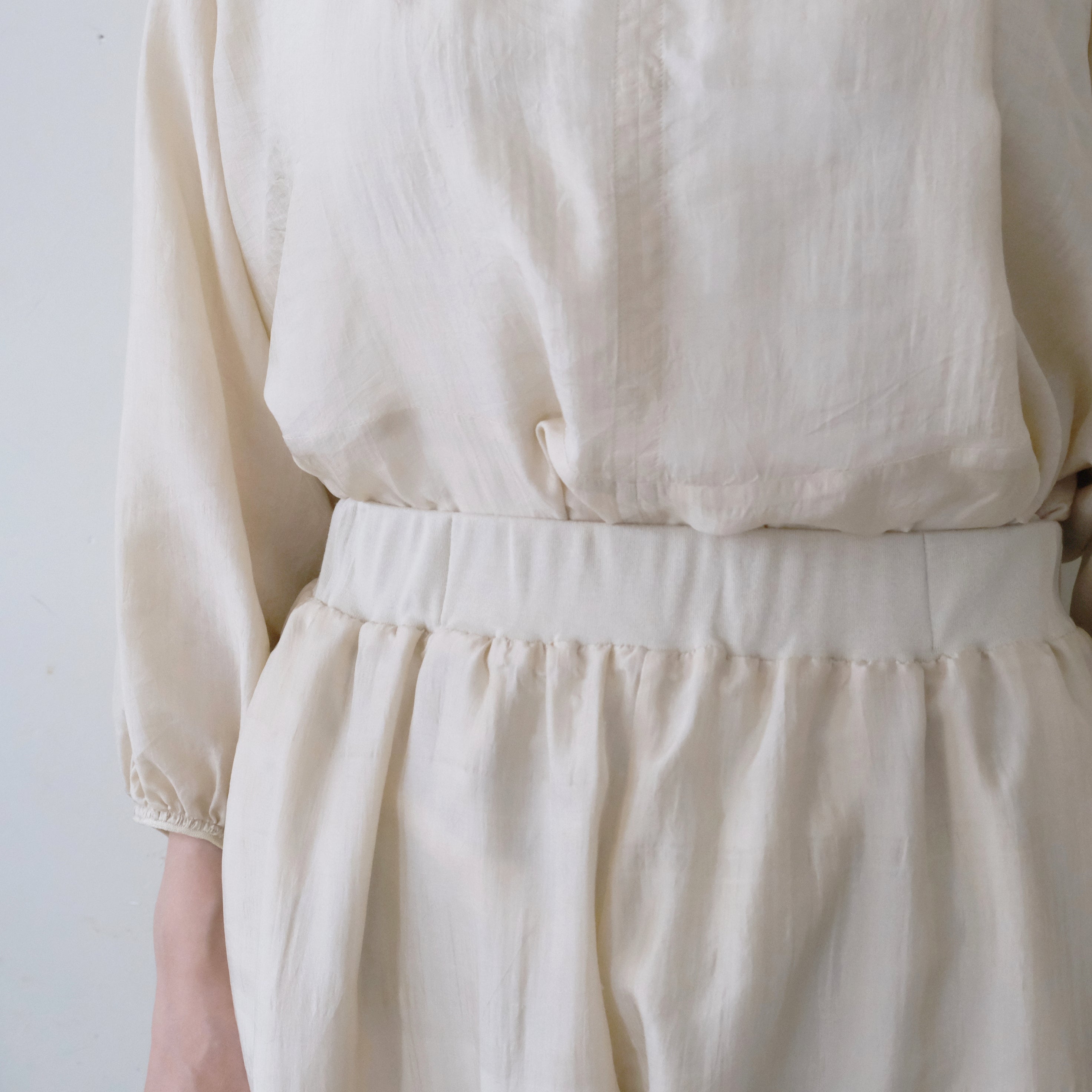 uryya シルク リブ パンツ チャコールグレー uryya］シルク リブパンツ – Envelope - エンベロープオンライン