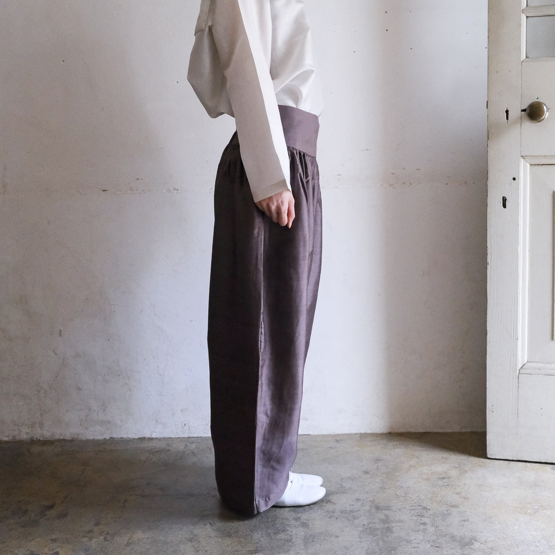 ［BUNON］Wide Belt Tuck Pants