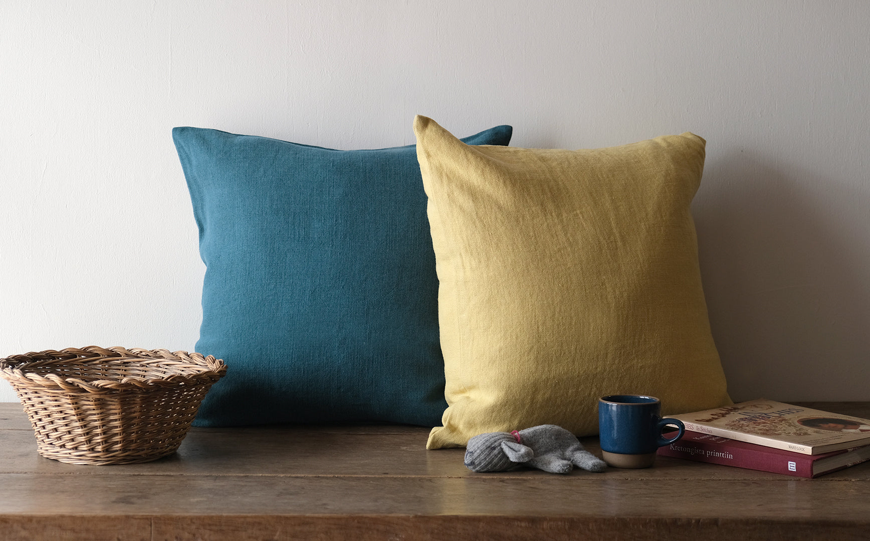 スタンダードなリネンのクッションカバー ハドソン – Envelope