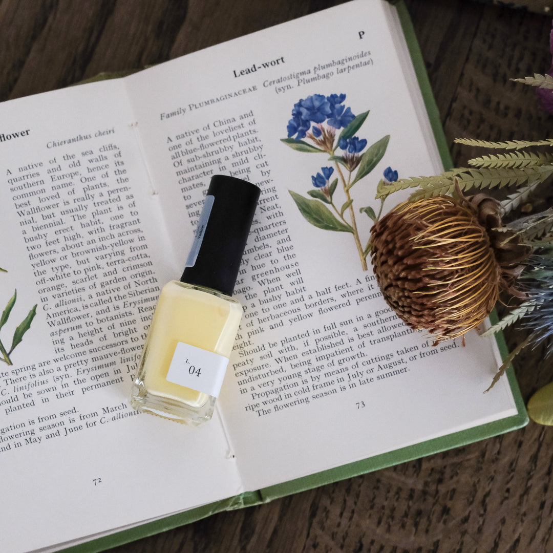 ［sundays］ネイルポリッシュカラーL.04イエロー