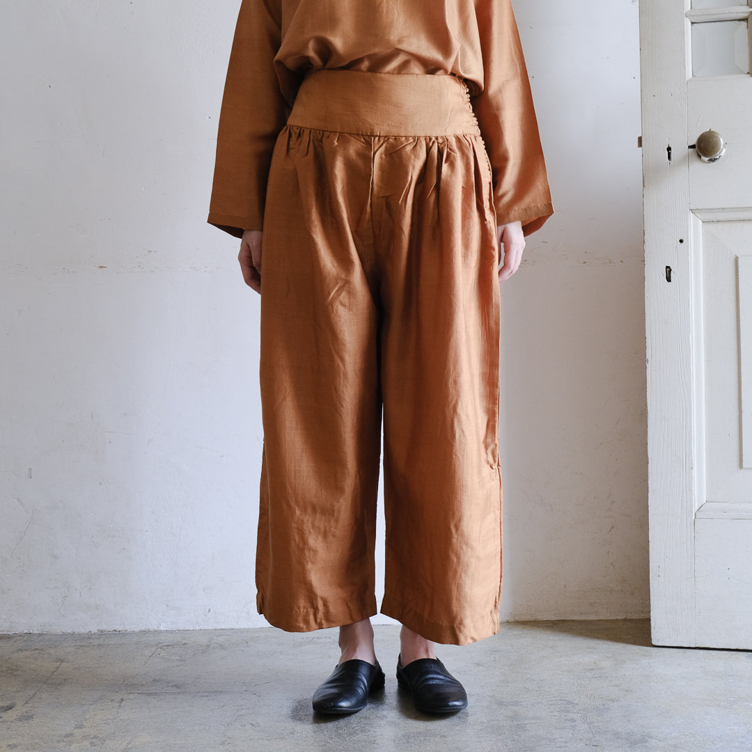 ［BUNON］Wide Belt Tuck Pants