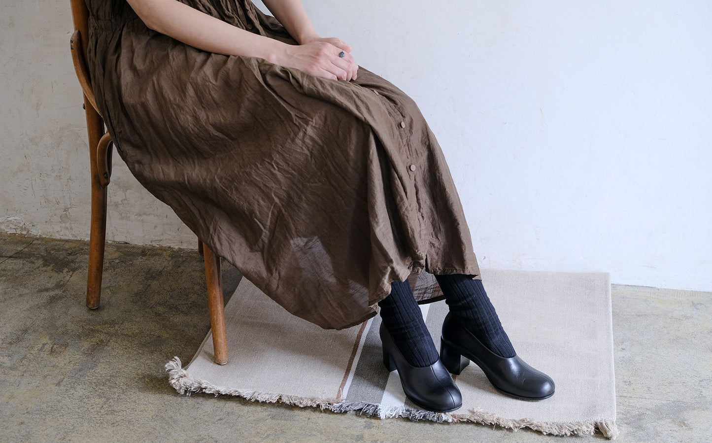 【受注商品】［AUTTAA］ヒールパンプス