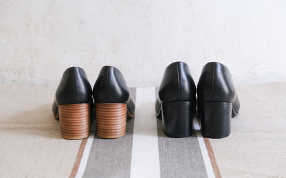 【受注商品】［AUTTAA］ヒールパンプス