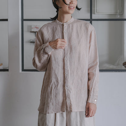 SALUÉ／ユニセックスバンドカラーシャツ／ライトウェイトリネン