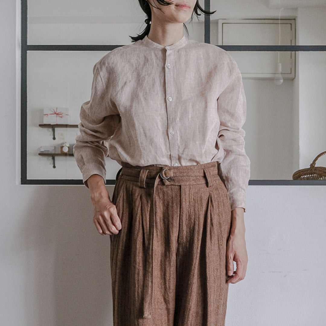 SALUÉ／ユニセックスバンドカラーシャツ／ライトウェイトリネン