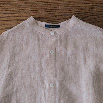 SALUÉ／ユニセックスバンドカラーシャツ／ライトウェイトリネン
