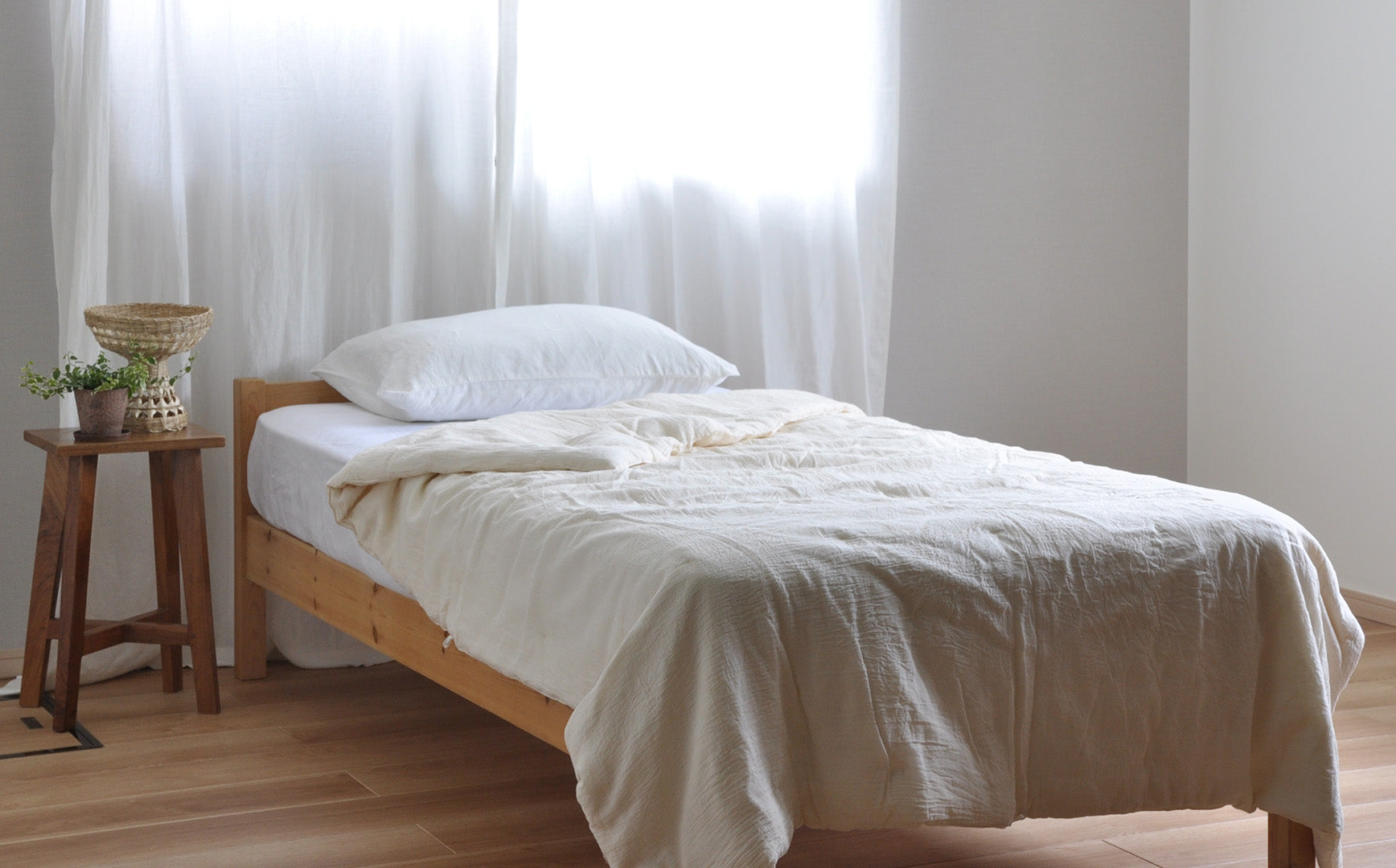 シルクならではのぽってりとしたやわらかな感触 – Envelope