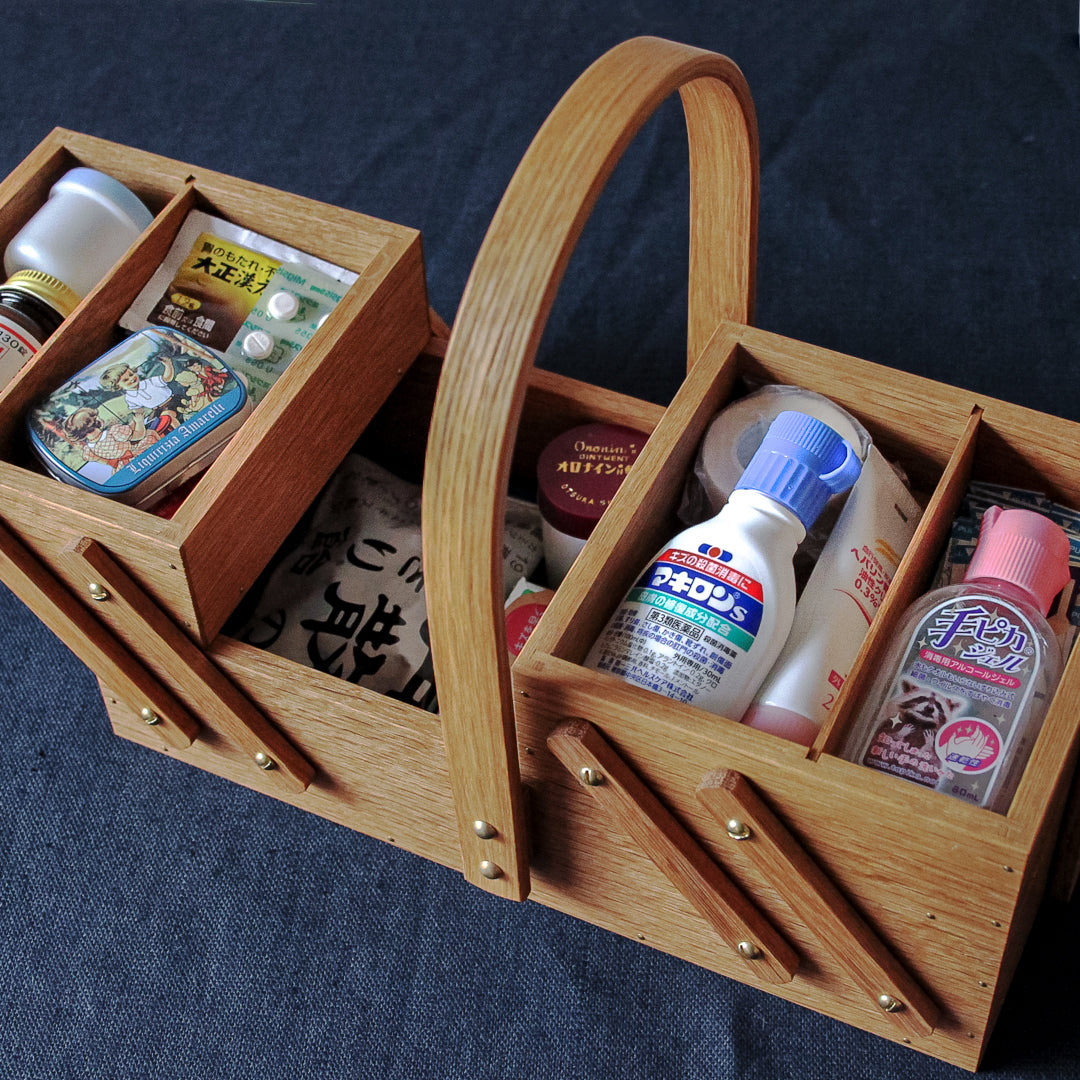 部屋の片隅で暮らしに寄り添う「ソーイングボックス」 – Envelope