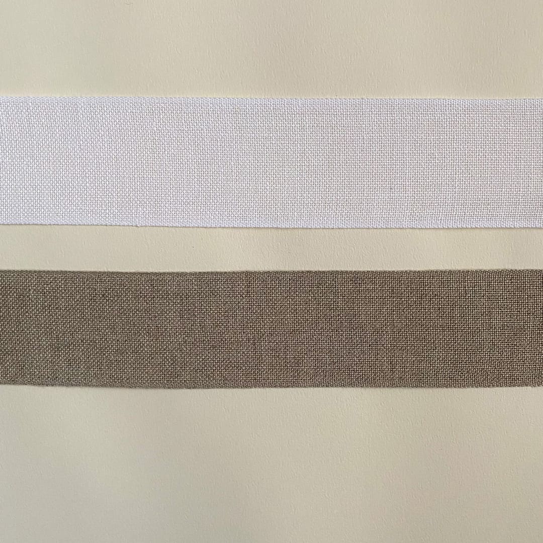 上：ホワイト　下：フラックス