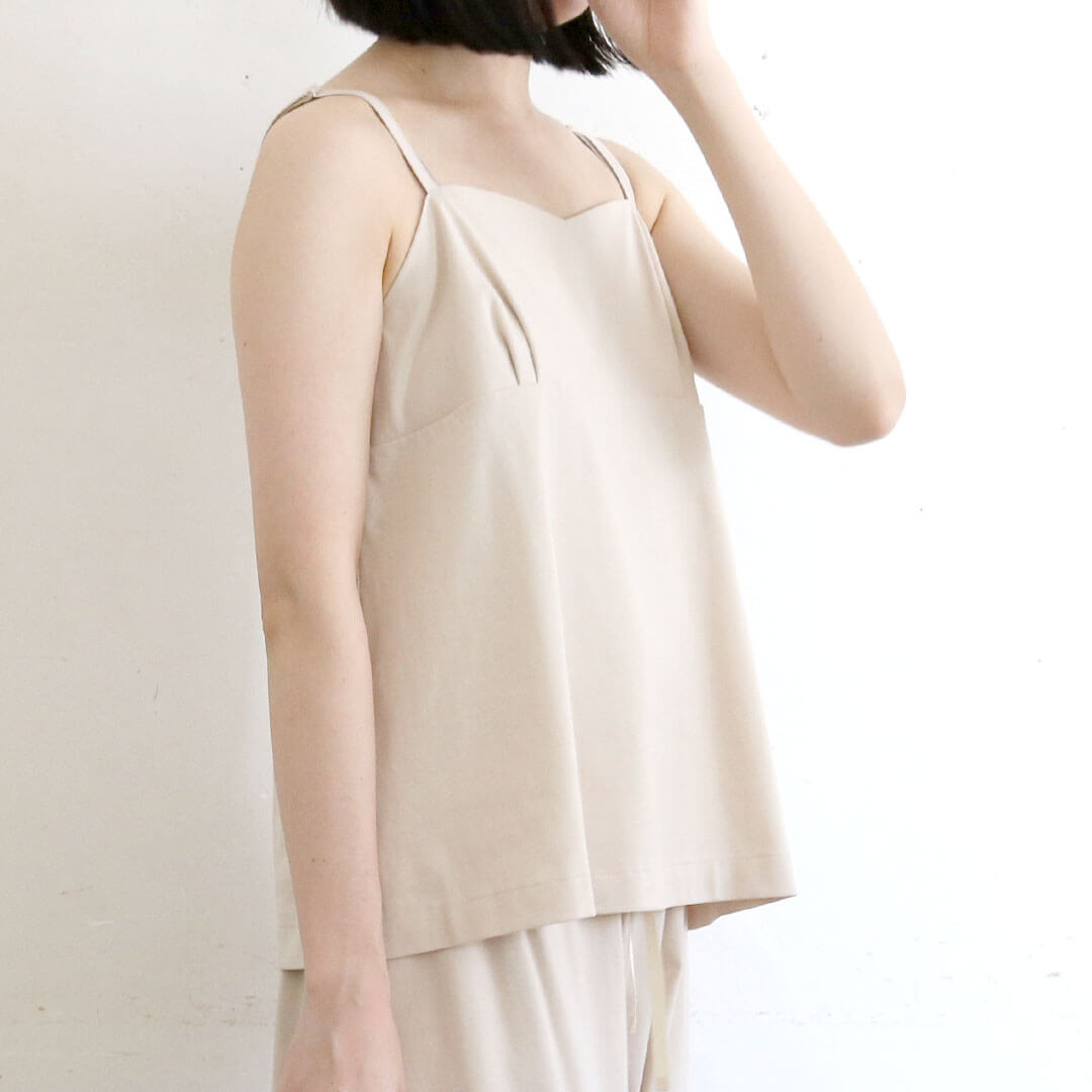 ［SALUÉ］white label スムース キャミソール