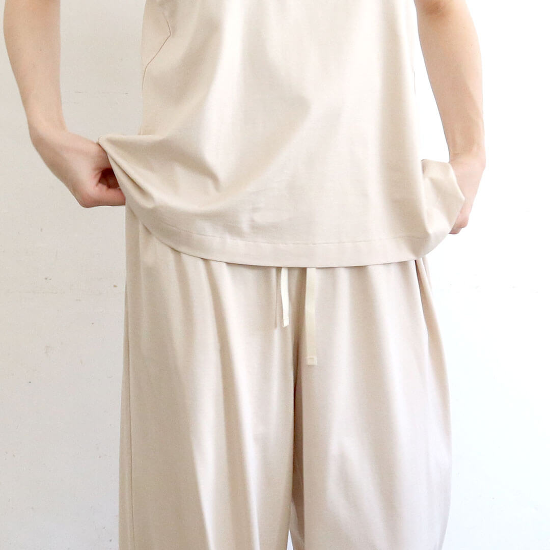 ［SALUÉ］white label スムース パンツ
