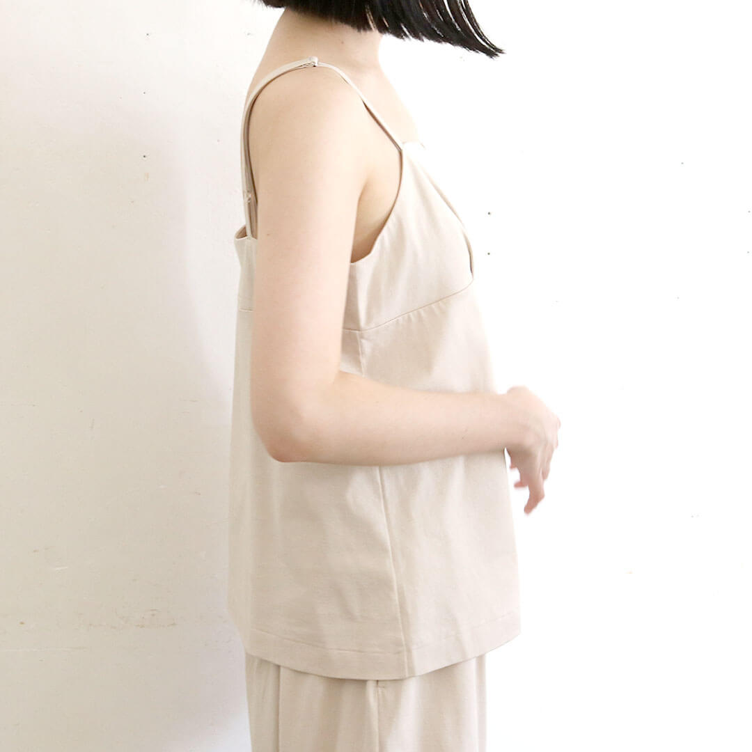 ［SALUÉ］white label スムース キャミソール