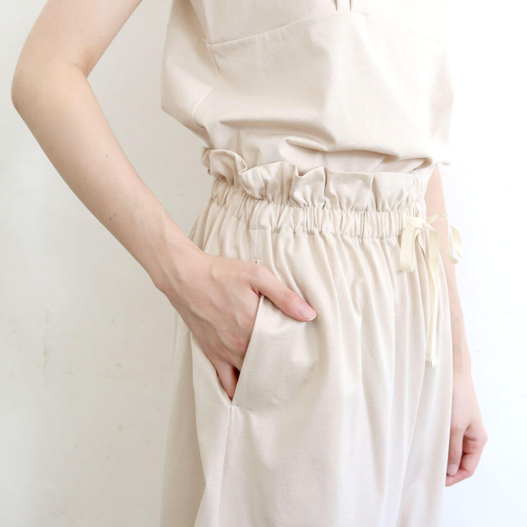 ［SALUÉ］white label スムース パンツ
