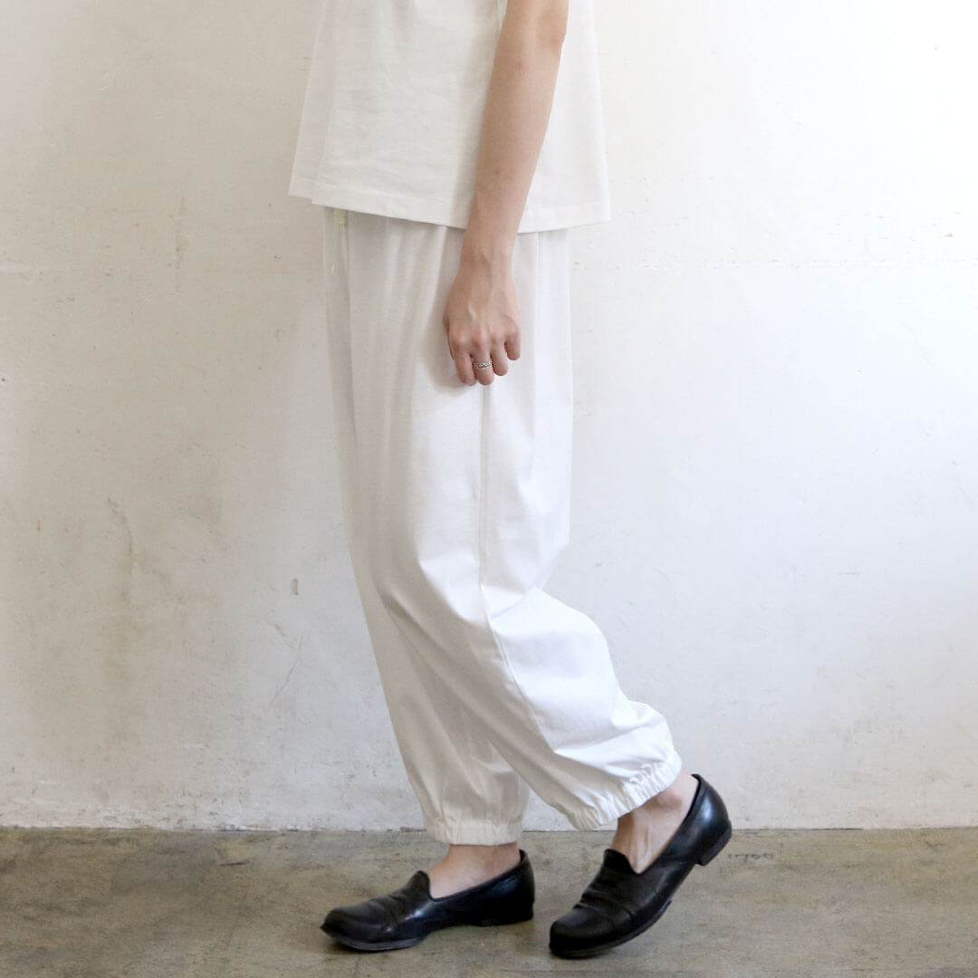 ［SALUÉ］white label スムース パンツ